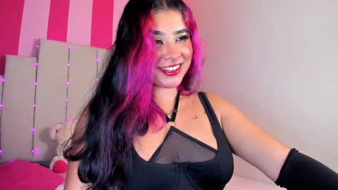 Snapshot of aliice_wonderland_ chatting on January 17, 4:17 am Aliice Brown online show from January 17, 4:17 am