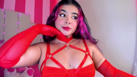 Snapshot of aliice_wonderland_ chatting on February 6, 3:59 am Aliice Brown online show from February 6, 3:59 am