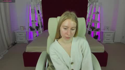 Alina online show from April 23, 1:02 pm