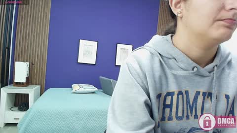 Snapshot of alina_martinelli chatting on January 7, 11:26 am Alina online show from January 7, 11:26 am