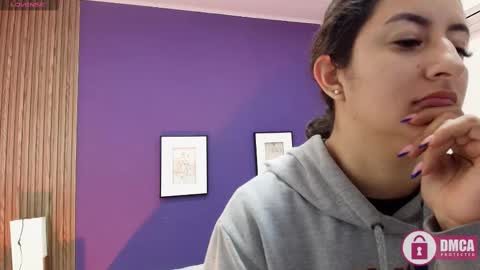 Snapshot of alina_martinelli chatting on February 24, 11:41 am Alina online show from February 24, 11:41 am