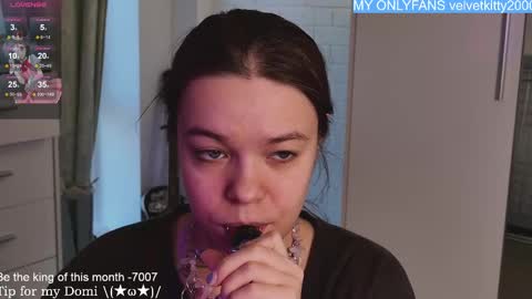 Snapshot of alinabae chatting on February 28, 1:03 pm Alina and Ben online show from February 28, 1:03 pm