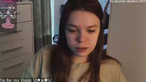 Snapshot of alinabae chatting on February 21, 11:55 am Alina and Ben online show from February 21, 11:55 am
