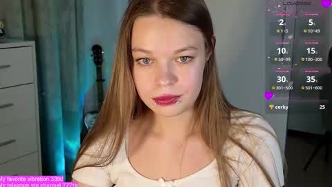 Snapshot of alinabae chatting on September 13, 7:33 pm Alina and Ben online show from September 13, 7:33 pm