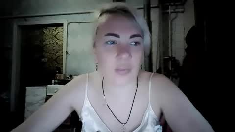 Alina online show from April 19, 4:01 am