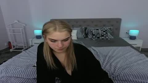 Alina online show from April 8, 1:35 pm