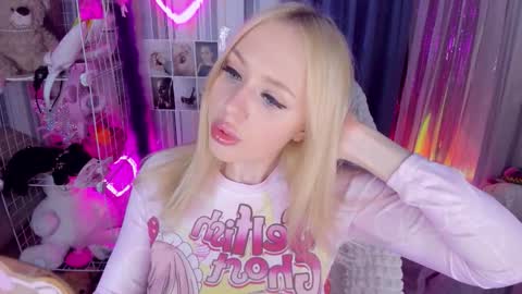 alinaocean online show from March 27, 2:07 pm