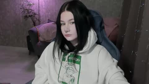 Aline Greeeen online show from October 3, 12:54 pm