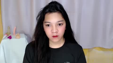 Snapshot of alisa_kiss_ chatting on January 13, 8:15 am Shanti xhey online show from January 13, 8:15 am