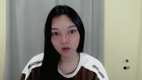 Snapshot of alisa_kiss_ chatting on March 3, 7:15 am Shanti xhey online show from March 3, 7:15 am