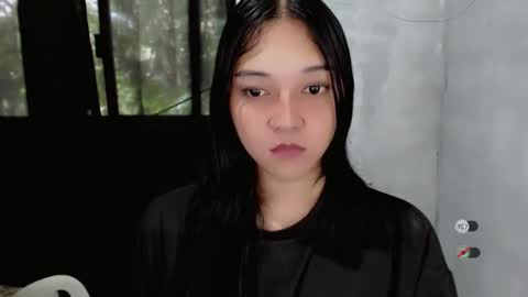 Shanti xhey online show from October 30, 1:19 am