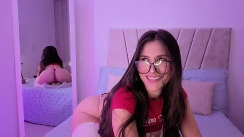     online show from November 6, 7:31 pm