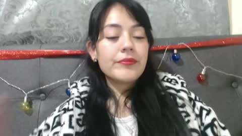 Snapshot of alisha_9997 chatting on February 5, 8:11 am alisha_9997 online show from February 5, 8:11 am