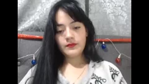 Snapshot of alisha_9997 chatting on February 6, 4:42 am alisha_9997 online show from February 6, 4:42 am