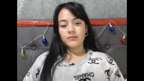 Snapshot of alisha_9997 chatting on January 20, 1:21 pm alisha_9997 online show from January 20, 1:21 pm