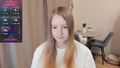 Snapshot of alisha_ley chatting on September 12, 2:34 am Alya online show from September 12, 2:34 am