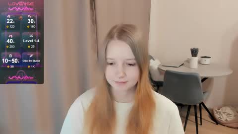 Snapshot of alisha_ley chatting on February 3, 1:09 am Alya online show from February 3, 1:09 am