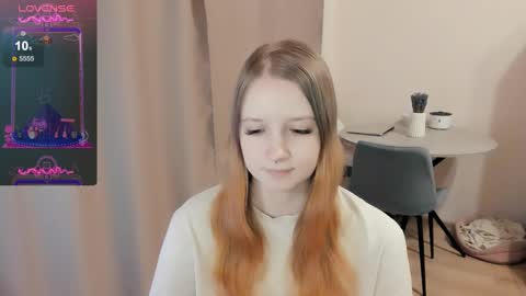 Snapshot of alisha_ley chatting on February 11, 3:51 pm Alya online show from February 11, 3:51 pm