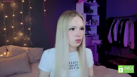 Alisha online show from November 21, 11:23 am