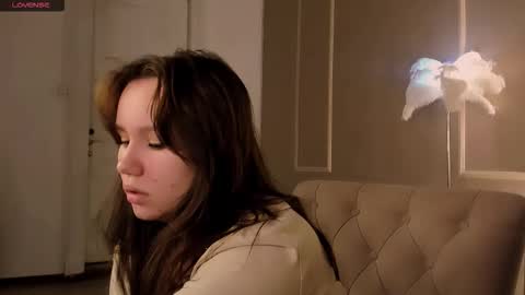 Snapshot of alisia_mars chatting on September 18, 7:40 am Alisia online show from September 18, 7:40 am