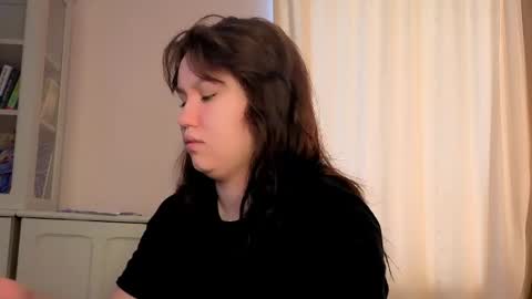 Alisia online show from April 27, 5:59 am