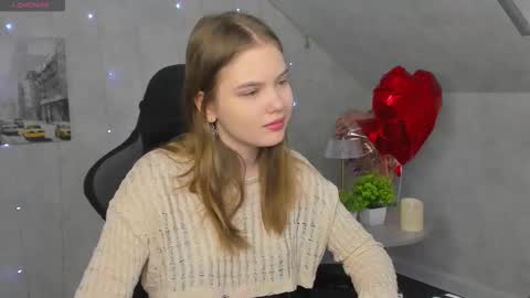 Alisia online show from March 7, 1:34 am