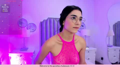 Alison online show from April 29, 7:19 pm