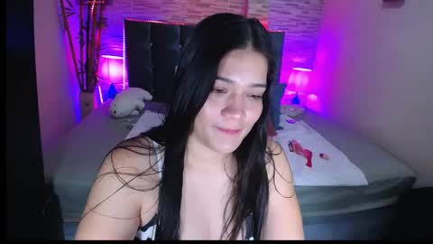 Alison online show from April 15, 9:26 pm