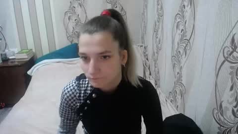 Snapshot of alissaclentx chatting on October 27, 9:42 pm alissaclentx online show from October 27, 9:42 pm