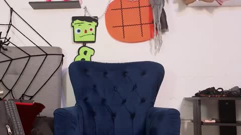 alisson0002 online show from October 22, 7:08 pm