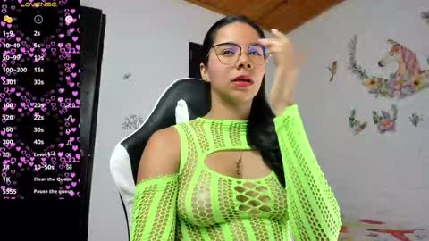 Alisson hoffman05 online show from March 19, 12:37 am