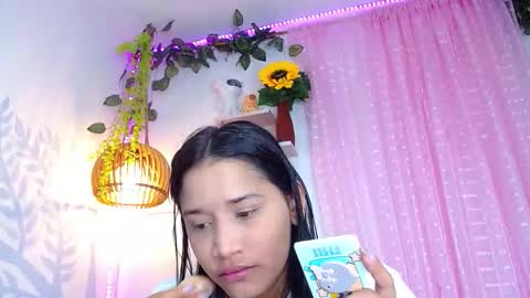 alisson online show from April 18, 10:29 am