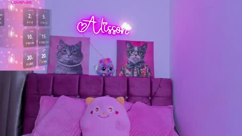 Alisson  online show from April 23, 12:29 pm