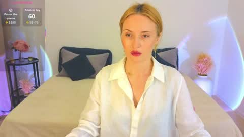 alisssarose online show from June 11, 8:05 pm