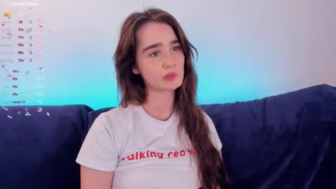 Alivia online show from September 9, 1:33 pm