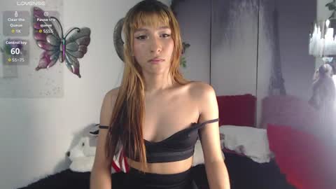 alix_kitty_ online show from July 28, 10:09 pm