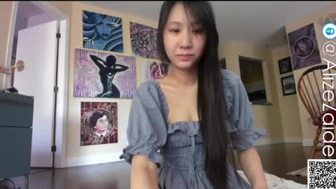 Alize Zaide online show from April 23, 8:00 pm