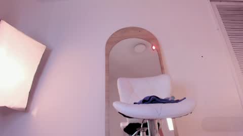alizza_ online show from June 8, 12:06 pm