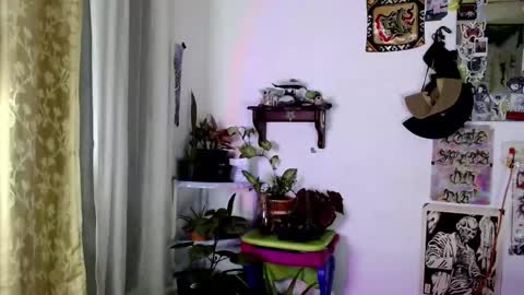 Snapshot of allice_rousse_ chatting on September 12, 3:07 am allice_rousse_ online show from September 12, 3:07 am