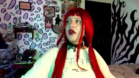 Snapshot of allice_rousse_ chatting on October 5, 10:15 pm allice_rousse_ online show from October 5, 10:15 pm