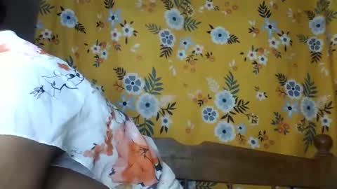 alliciax632770q online show from April 23, 10:45 pm