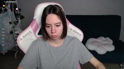 alice online show from November 4, 1:21 am