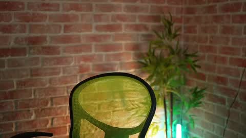 Allie online show from December 23, 5:49 am