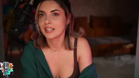 Allie online show from September 10, 1:33 pm