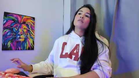 allison online show from August 4, 12:05 am