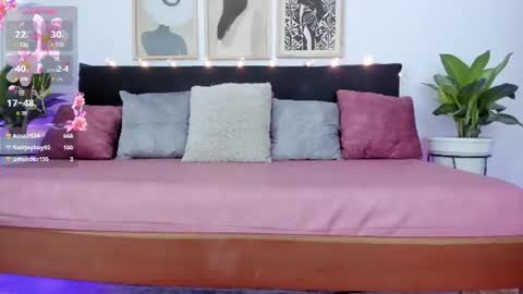 Alisson  online show from July 24, 9:55 pm