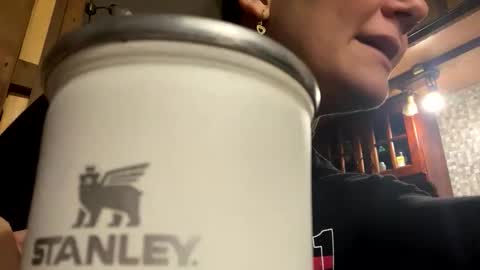 allisonlove2 online show from May 17, 7:57 pm