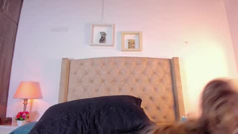 allisson online show from October 21, 12:42 pm