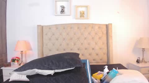 allisson online show from September 13, 2:03 pm