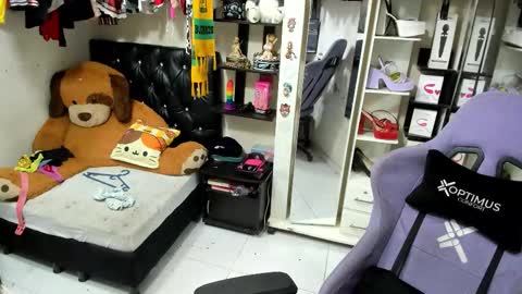 allsson_miller online show from November 7, 3:01 am